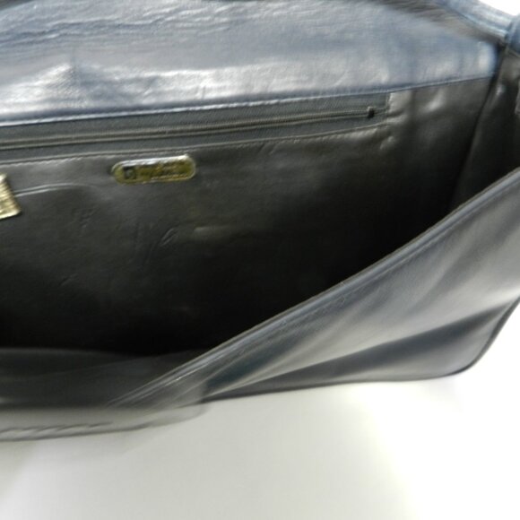 Anne Klein Calderon Vintage Quilted Leather Embroider Shoulder Bag Purse Clutch - Picture 14 of 15